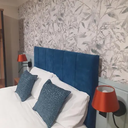 The Coachmans Ξενοδοχείο Ροσκόμον